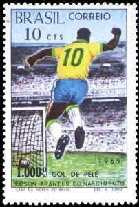 Cartas dos ícones do jogo FIFA 19 - 28/02/2019 - Fotografia - Fotografia -  Folha de S.Paulo